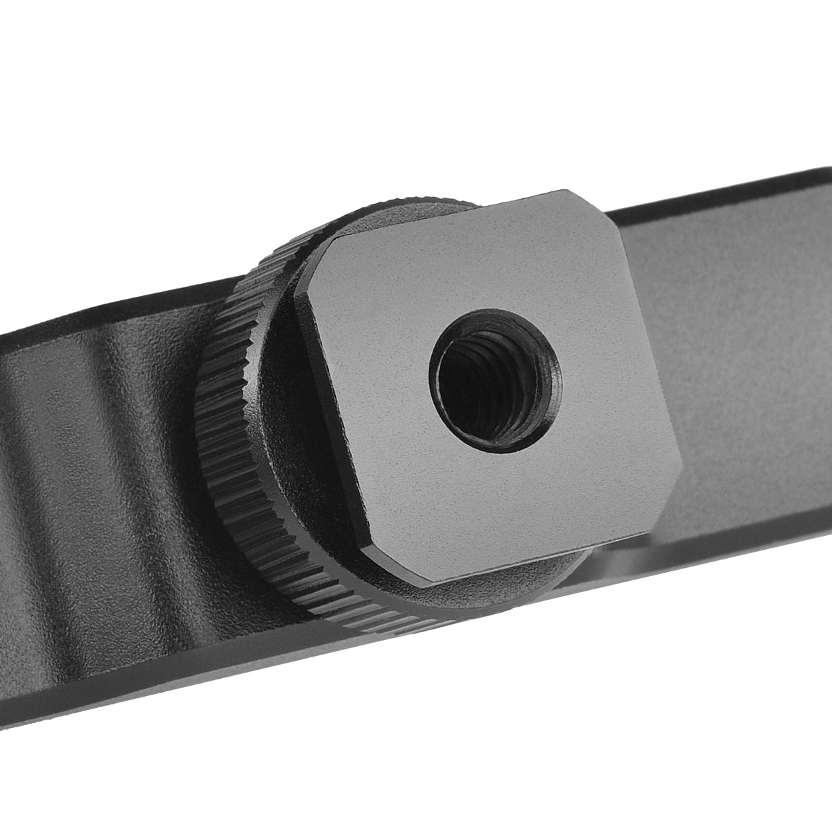 Yelangu A64 Aluminum Universal Cold Shoe Hot Shoe One Turn Two Bracket For Microphone and Light